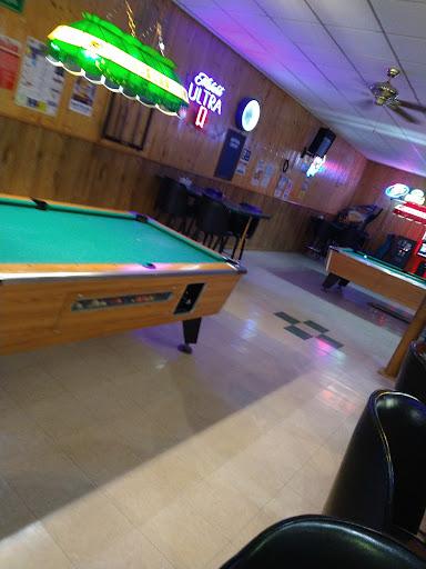 Opera House Bar & Grill